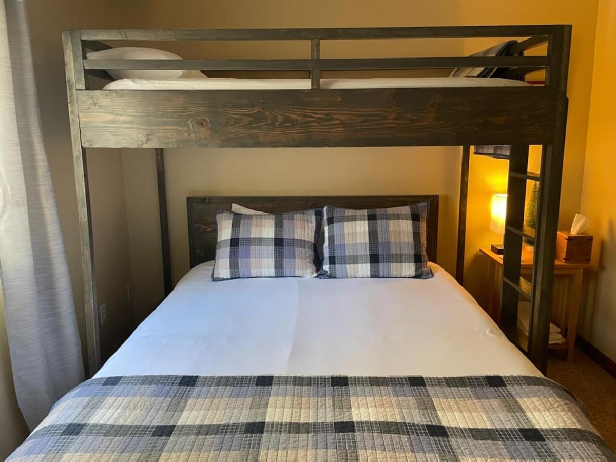 Das Bavarian Condo, 5 Star Ground Floor Unit, Walk To Town, Sleeps 6 Левънуърт Екстериор снимка